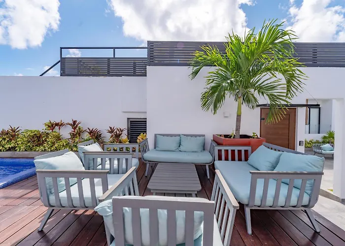 Bright And 3 Beds Close To 5th Apartment *